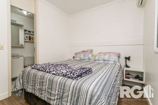 Foto 10 do(a) Flat de 3 quartos à venda em Morro Santana, Porto Alegre