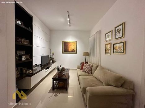 Foto 2 do(a) Casa em Condomínio de 3 quartos à venda em Vila Oliveira, Mogi das Cruzes