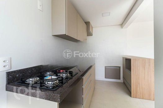 Foto 6 do(a) Apartamento de 2 quartos à venda em Santo Antônio, Porto Alegre