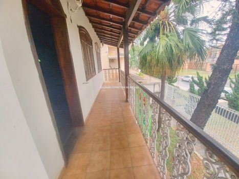 Foto 7 do(a) Casa de 4 quartos à venda em Jardim Riacho das Pedras, Contagem