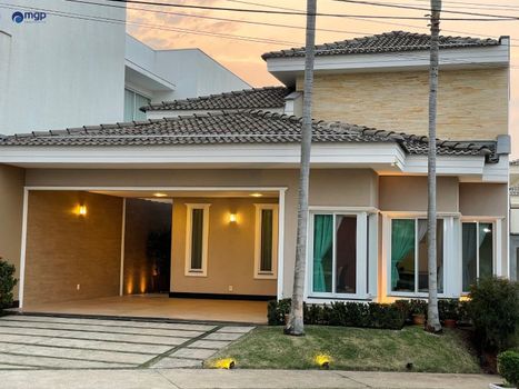 Foto 1 do(a) Casa de 3 quartos à venda em Vila Haro, Sorocaba