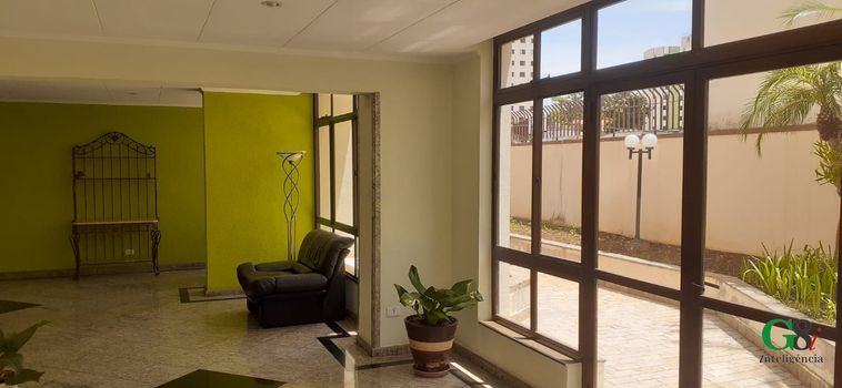 Foto 2 do(a) Apartamento de 3 quartos à venda em Vila Gumercindo, São Paulo