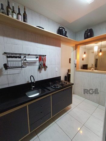 Foto 4 do(a) Flat de 1 quartos à venda em Teresópolis, Porto Alegre