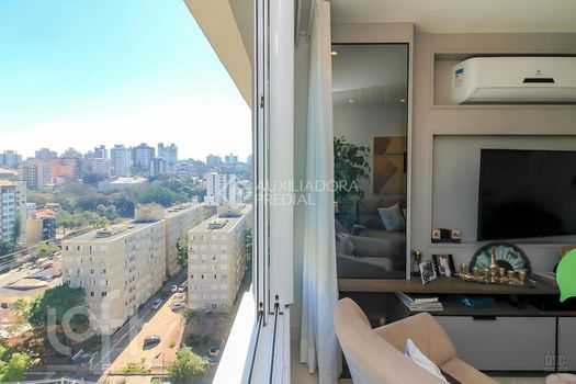 Foto 10 do(a) Apartamento de 2 quartos à venda em Jardim Botânico, Porto Alegre