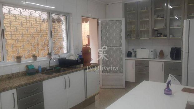 Foto 7 do(a) Casa de 3 quartos à venda em Jardim Bonfiglioli, São Paulo