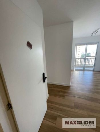 Foto 2 do(a) Apartamento de 3 quartos para alugar em Centro Comercial Jubran, Barueri