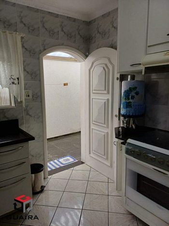 Foto 6 do(a) Casa de 2 quartos à venda em Jardim Ipanema, Santo André