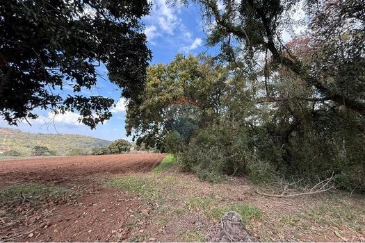 Foto 17 do(a) Terreno false à venda em Bom Retiro, Bragança Paulista