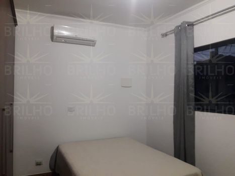 Foto 3 do(a) Casa de 3 quartos à venda em Vila Ester, Carapicuíba