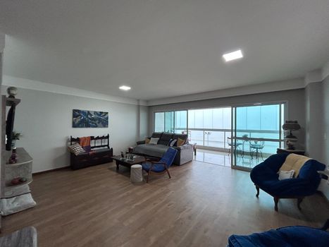 Foto 15 do(a) Apartamento de 4 quartos à venda em Muquiçaba, Guarapari