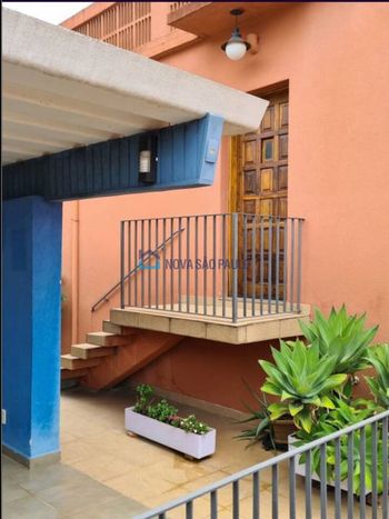 Foto 4 do(a) Casa de 5 quartos à venda em Cidade Vargas, São Paulo