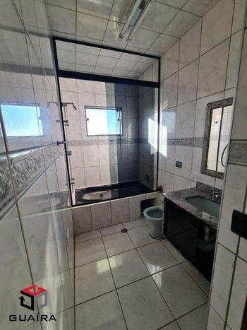 Foto 32 do(a) Casa de 4 quartos à venda em Vila Arapuã, São Paulo