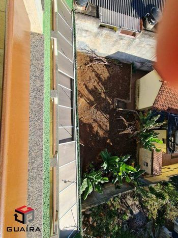 Foto 6 do(a) Casa de 4 quartos à venda em Vila Arapuã, São Paulo