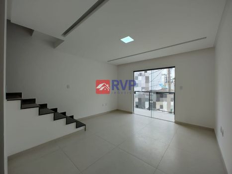 Foto 1 do(a) Casa false à venda em Jóquei Clube, Juiz de Fora