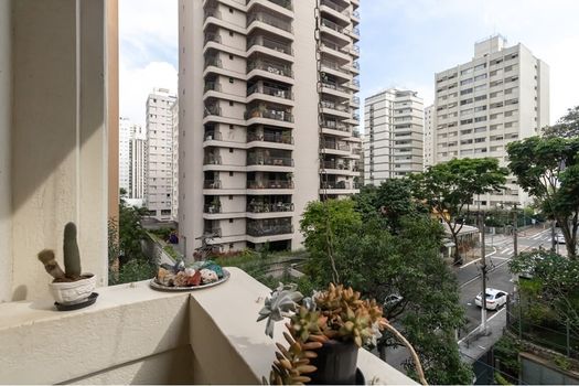 Foto 11 do(a) Apartamento de 3 quartos à venda em Vila Uberabinha, São Paulo