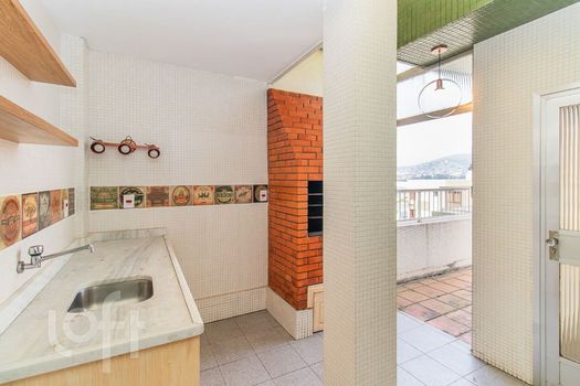Foto 37 do(a) Apartamento de 3 quartos à venda em Jardim Botânico, Porto Alegre