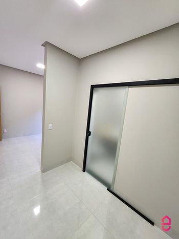 Foto 8 do(a) Casa de 3 quartos à venda em Jardim Buriti Sereno, Aparecida de Goiânia