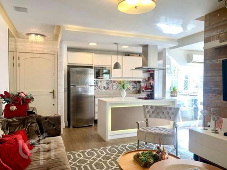 Foto 7 do(a) Apartamento de 3 quartos à venda em Chácara das Pedras, Porto Alegre
