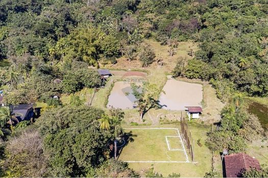 Foto 45 do(a) Fazenda / Sítio / Chácara de 3 quartos à venda em null, Antonina
