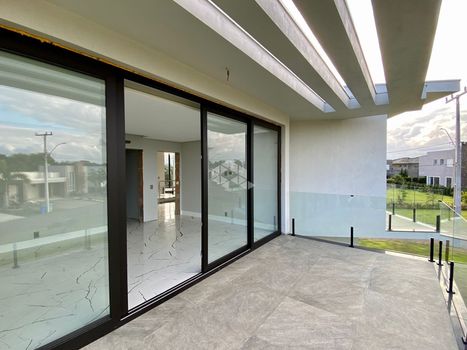 Foto 16 do(a) Casa em Condomínio de 5 quartos à venda em null, Torres