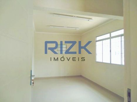 Foto 4 do(a) Sala / Conjunto Comercial de 8 quartos à venda em Cambuci, São Paulo