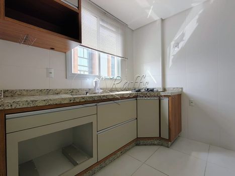 Foto 14 do(a) Apartamento de 2 quartos para alugar em Carvoeira, Florianópolis