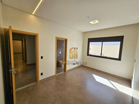 Foto 21 do(a) Casa de 4 quartos à venda em Residencial Goiânia Golfe Clube, Goiânia