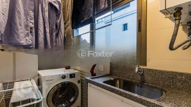 Foto 7 do(a) Apartamento de 3 quartos à venda em Três Figueiras, Porto Alegre