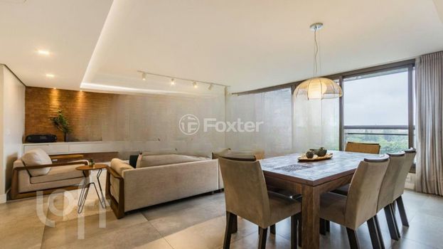 Foto 3 do(a) Apartamento de 3 quartos à venda em Três Figueiras, Porto Alegre