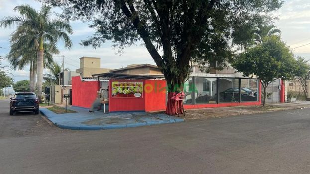 Foto 2 do(a) Casa de 4 quartos à venda em Conjunto Habitacional Inocente Vila Nova Júnior, Maringá