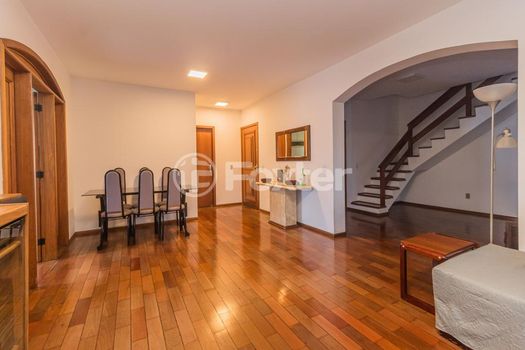 Foto 4 do(a) Cobertura de 5 quartos à venda em Jardim Itu, Porto Alegre