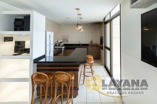 Foto 30 do(a) Apartamento de 3 quartos à venda em Mont Serrat, Porto Alegre