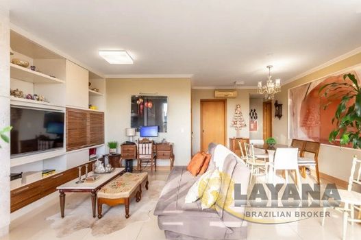 Foto 4 do(a) Apartamento de 3 quartos à venda em Mont Serrat, Porto Alegre