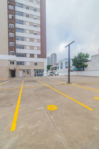 Foto 26 do(a) Apartamento de 3 quartos à venda em Partenon, Porto Alegre