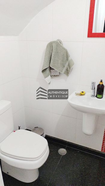 Foto 17 do(a) Casa de 3 quartos à venda em Vila Carlos de Campos, São Paulo