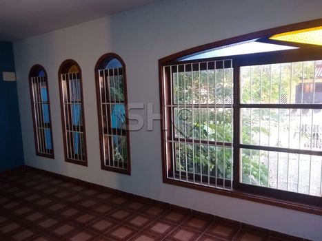 Foto 2 do(a) Casa de 4 quartos à venda em Jardim Presidente Dutra, Guarulhos