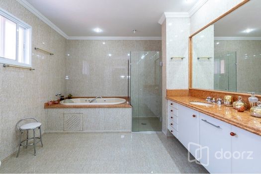 Foto 50 do(a) Casa de 4 quartos à venda em Jardim Leonor, São Paulo