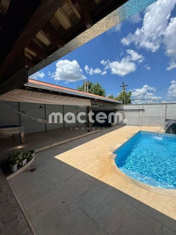 Foto 4 do(a) Sala / Conjunto Comercial de 1 quartos à venda em Jardim Maria Luiza IV, Araraquara