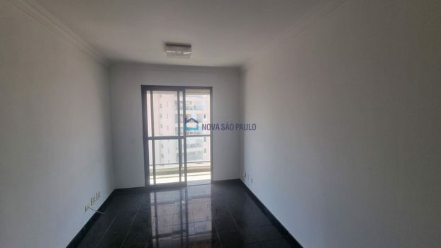 Foto 3 do(a) Apartamento de 2 quartos à venda em Vila Santo Estéfano, São Paulo