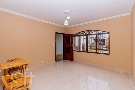 Foto 1 do(a) Casa de 6 quartos à venda em Jardim Regis, São Paulo