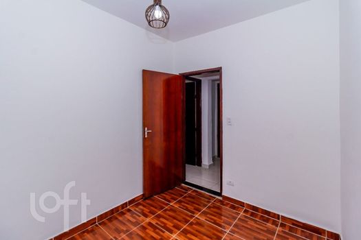 Foto 10 do(a) Casa de 6 quartos à venda em Jardim Regis, São Paulo