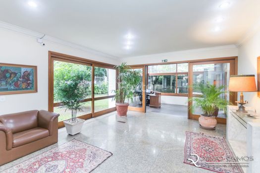 Foto 4 do(a) Apartamento de 3 quartos à venda em Petrópolis, Porto Alegre
