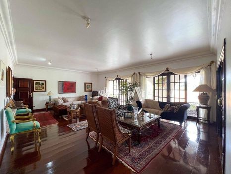 Foto 4 do(a) Casa em Condomínio de 7 quartos à venda em Bela Suiça, Londrina