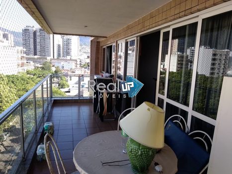 Foto 1 do(a) Apartamento de 4 quartos à venda em Maracanã, Rio de Janeiro