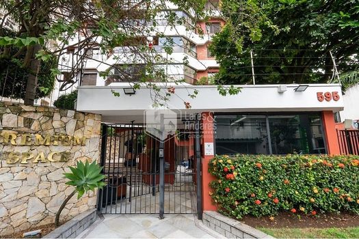 Foto 19 do(a) Apartamento de 4 quartos à venda em Vila Nova Conceição, São Paulo