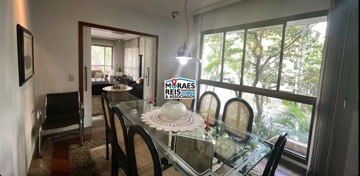 Foto 4 do(a) Apartamento de 3 quartos à venda em Moema, São Paulo