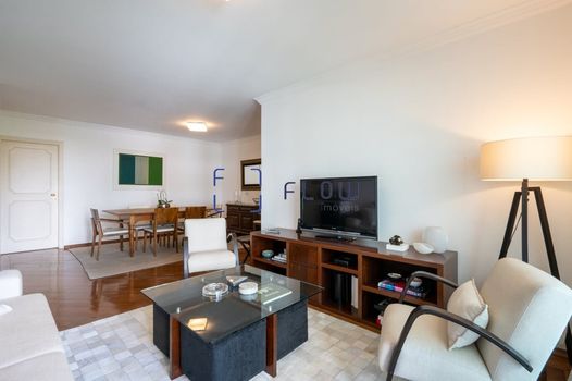 Foto 3 do(a) Apartamento de 4 quartos à venda em Vila Morumbi, São Paulo