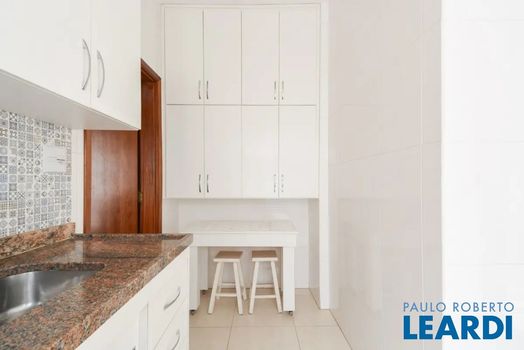 Foto 6 do(a) Apartamento false à venda em Bela Vista, São Paulo