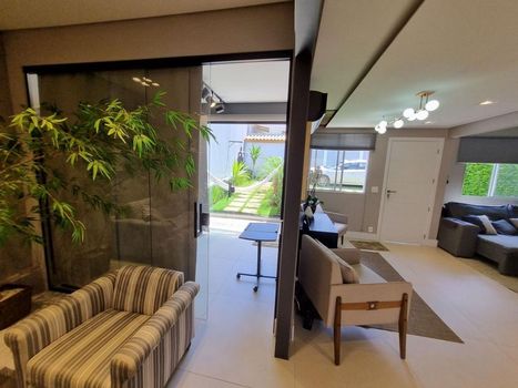 Foto 4 do(a) Casa em Condomínio de 3 quartos à venda em Parque Rural Fazenda Santa Cândida, Campinas