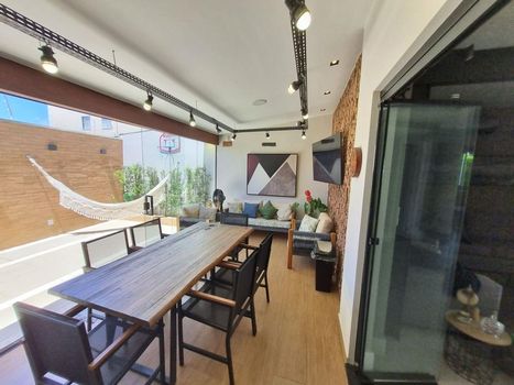 Foto 11 do(a) Casa em Condomínio de 3 quartos à venda em Parque Rural Fazenda Santa Cândida, Campinas